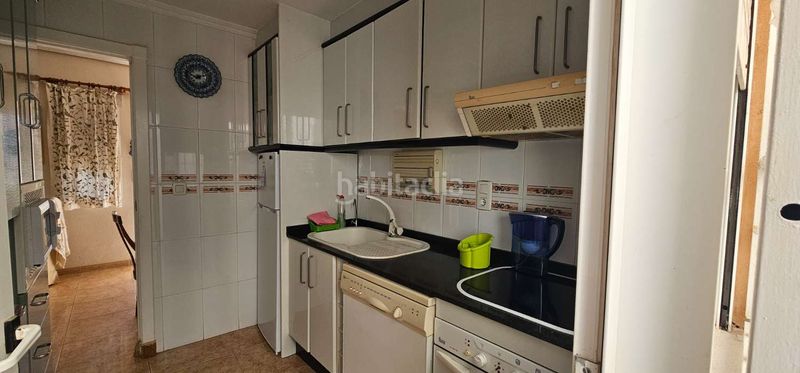 Foto 61ba31f0-fe5b-4e53-8ee2-0b43f50dbea8. Casa adossada amb aparcament a Zona los Frutales Torrevieja