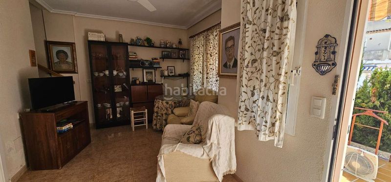 Foto d54e8d25-13c2-4280-9083-363f8fff39c3. Casa adossada amb aparcament a Zona los Frutales Torrevieja