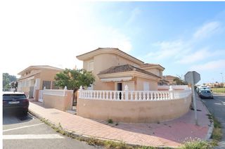 Chalet  N/a