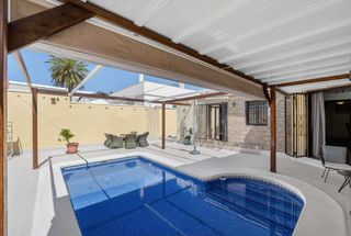 Chalet  N/a