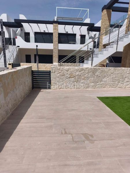 Foto ed045113-c614-4515-a394-bcff02a6aeab. Casa amb calefacció aparcament piscina a Los Almendros Orihuela