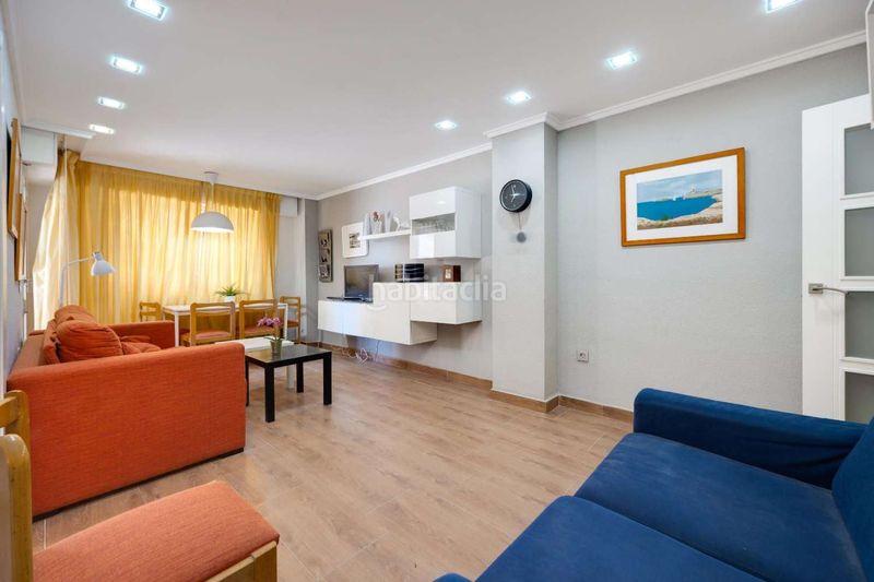 Foto d7c35f55-d043-46f6-902e-9ab5d2e7bb8a. Apartamento en El Acequión Torrevieja