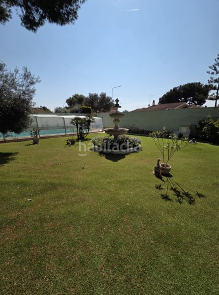 Foto b59b708f-5e11-42eb-bcda-727ba9c248e5. Xalet amb calefacció aparcament piscina a Campoamor Orihuela