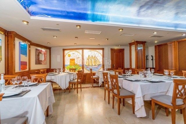 Foto f5c10743-9879-42e9-915f-88b3a7807c69. Edificio en Centro - Muelle Pesquero Torrevieja