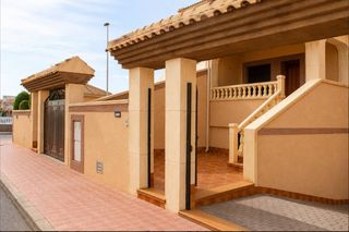 Chalet  N/a