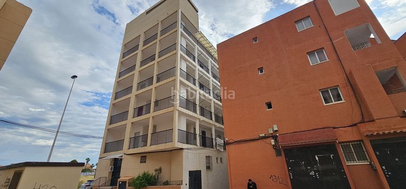 Foto f28a29e8-ba31-4f6a-b76b-49b6e56ac808. Estudi amb aparcament a Gaspar Perelló Torrevieja
