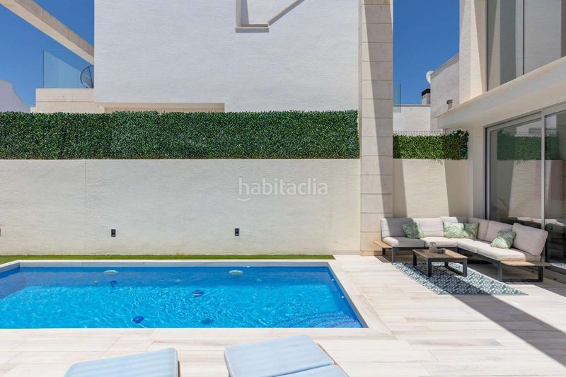 Foto 3501a899-735c-4288-ba74-289996a209ba. Xalet amb aparcament piscina a Lomas de Cabo Roig - Los Dolses Orihuela