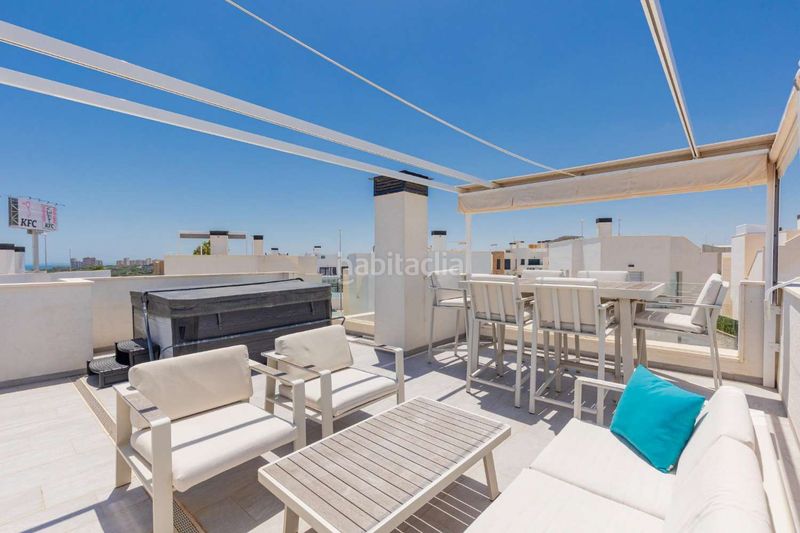 Foto a0719557-7652-4930-bfa1-804ceb692896. Xalet amb aparcament piscina a Lomas de Cabo Roig - Los Dolses Orihuela