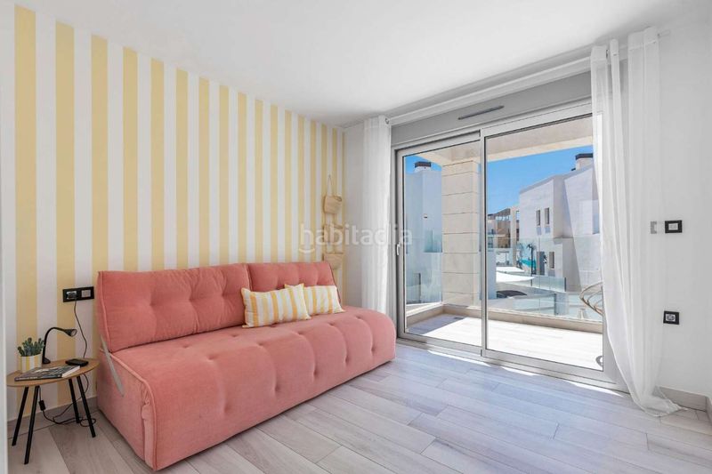 Foto c9b8bd74-fbc2-4765-adef-a196b28816a4. Xalet amb aparcament piscina a Lomas de Cabo Roig - Los Dolses Orihuela