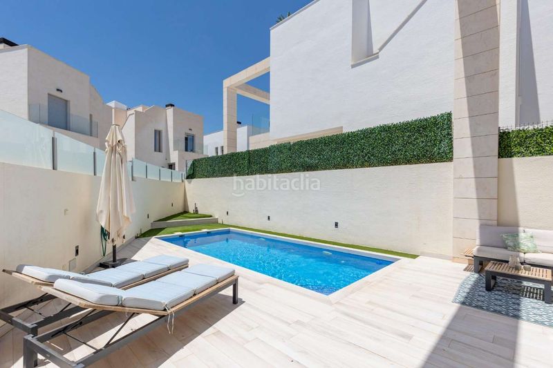 Foto d2a98aa3-0236-4220-a764-8fc14787f5aa. Xalet amb aparcament piscina a Lomas de Cabo Roig - Los Dolses Orihuela