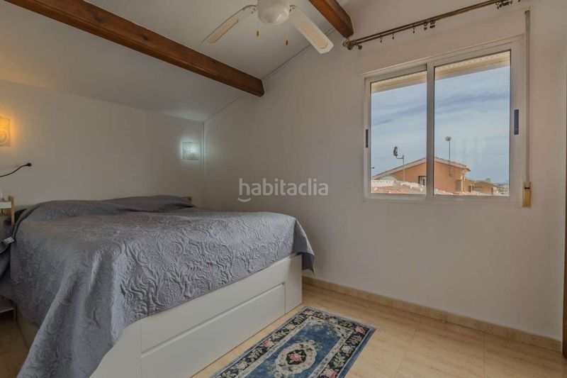 Foto 359bd2b7-6759-4903-a503-a8fd8039445c. Xalet amb piscina a La Florida Orihuela