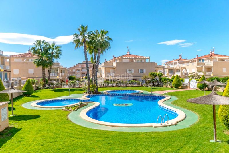 Foto c1f77214-14e3-4fa5-8ef8-c936e5bec1dc. Casa amb calefacció piscina a Zona los Frutales Torrevieja
