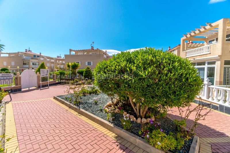 Foto c5a8d21c-96c2-46d1-80c5-1ceab16cc4e8. Casa amb calefacció piscina a Zona los Frutales Torrevieja