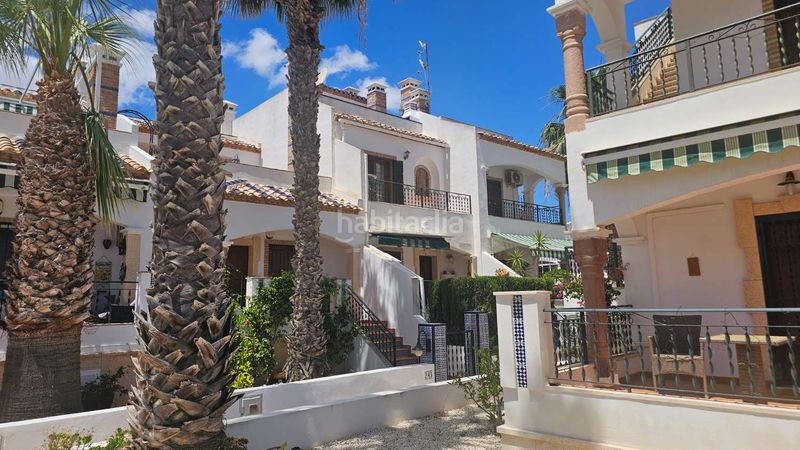Foto 5aaba156-aa1b-4128-98ce-0936c6d81df8. Casa amb piscina a Los Almendros Orihuela
