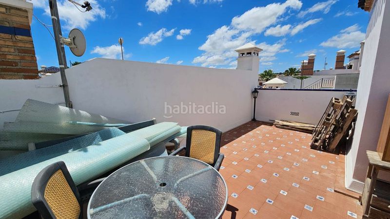 Foto 65c65845-f752-40c3-b5af-51c64d51d0c8. Casa amb piscina a Los Almendros Orihuela