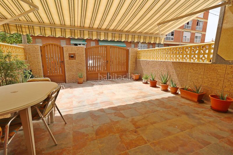 Foto abb378b6-d58e-4761-8492-09f84e650ce2. Casa amb calefacció aparcament a Playa de los Náufragos Torrevieja