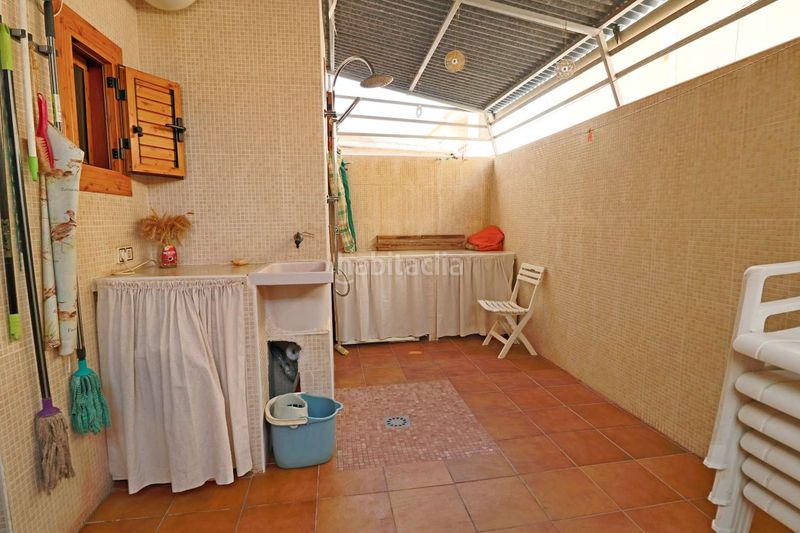 Foto b8e6a053-7d4e-4dc7-bfaf-42d1a92ee1b4. Casa amb calefacció aparcament a Playa de los Náufragos Torrevieja