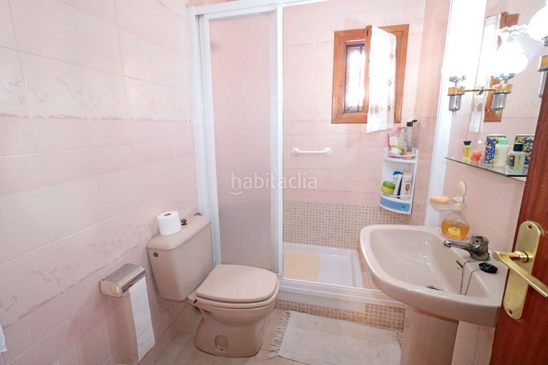 Foto fdc5a78e-4746-46e6-a945-274cdf3807f1. Casa amb calefacció aparcament a Playa de los Náufragos Torrevieja