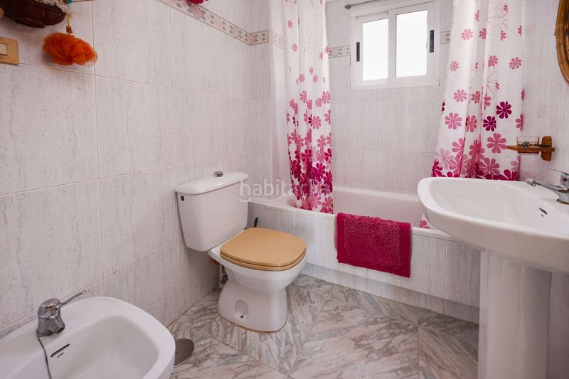 Foto 0bb98ea8-9ca5-4fd5-8d2b-e4d99073a583. Apartament amb piscina a Miramar - Torre del Moro Torrevieja