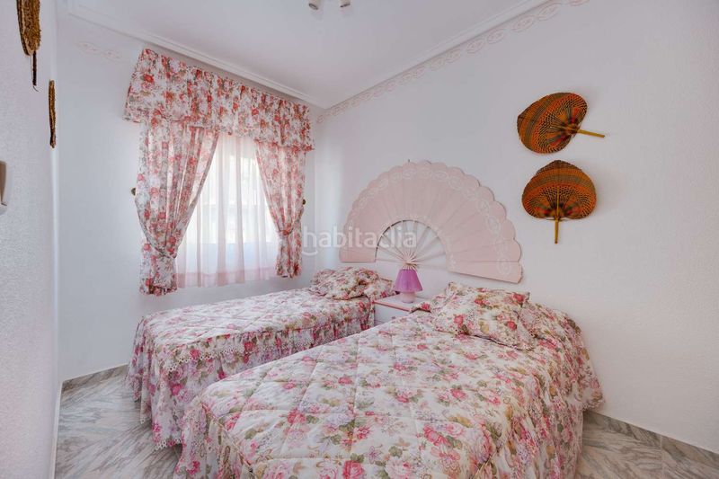 Foto 6e29460c-82b3-4dbd-8fe0-2950b630542b. Apartament amb piscina a Miramar - Torre del Moro Torrevieja