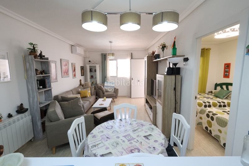 Foto 2ebd175f-5bcd-4324-a760-ac15fedb61ea. Apartament amb calefacció piscina a Los Balcones y los Altos Orihuela