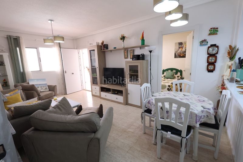 Foto a559bfbc-94c1-43d2-bf59-99acd8d5971a. Apartament amb calefacció piscina a Los Balcones y los Altos Orihuela