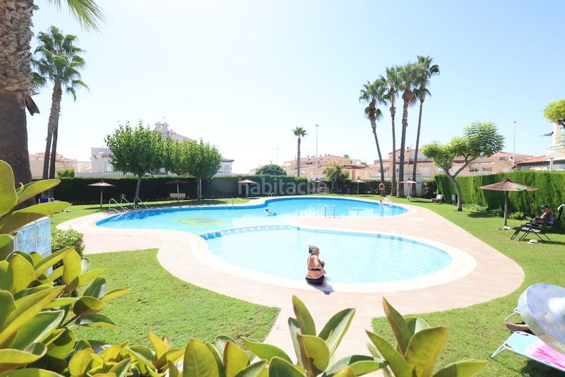 Foto cabe4bda-2b0a-415b-a32d-869969a40e5b. Apartament amb calefacció piscina a Los Balcones y los Altos Orihuela