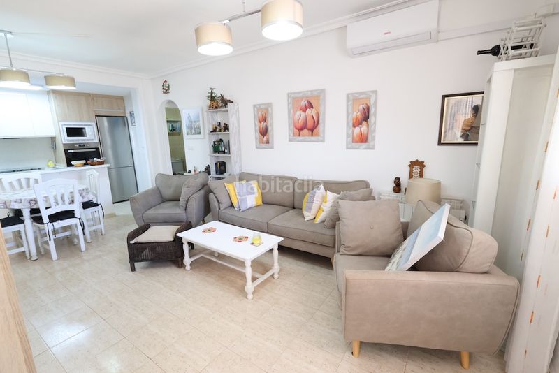Foto cce16d72-0cb8-4696-a810-58e456b7c820. Apartament amb calefacció piscina a Los Balcones y los Altos Orihuela