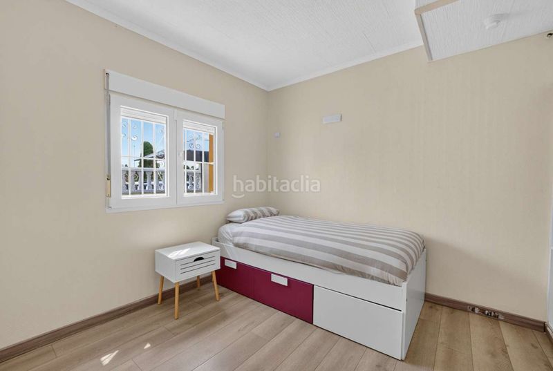 Foto ac628344-f7c2-4535-861c-8eb73c934d13. Casa amb calefacció piscina a Zona Carrefour - Urbanizaciones Torrevieja