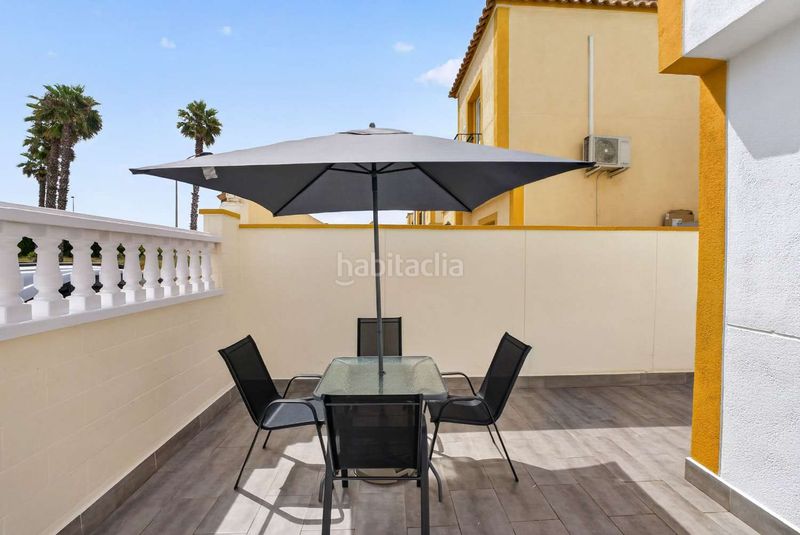 Foto c1127665-e80d-4cdb-92a1-53ba029ebdd8. Casa amb calefacció piscina a Zona Carrefour - Urbanizaciones Torrevieja