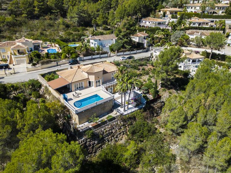 Foto 0f25d5f7-96eb-4cce-bd62-fe4a4866ab86. Chalet en La Pedrera-Vessanes Dénia