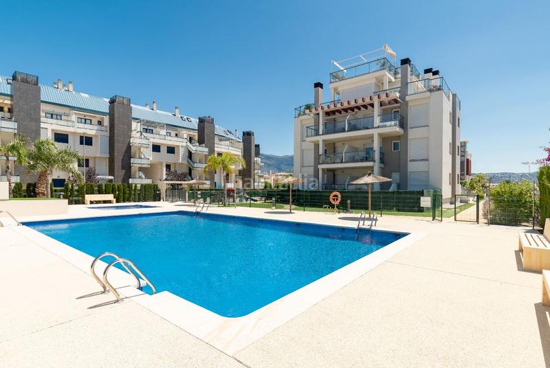 Foto 0ae6cea2-6398-45e2-88b9-d6f2c8295caa. Apartament amb aparcament piscina a Les Bassetes - El Marjal Dénia
