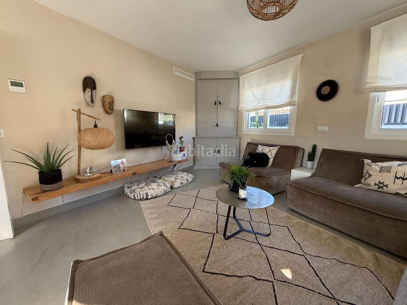 Foto 8ff16a44-ea51-4c54-b1f3-bc6cd9a85433. Penthouse with parking in Saladar Dénia