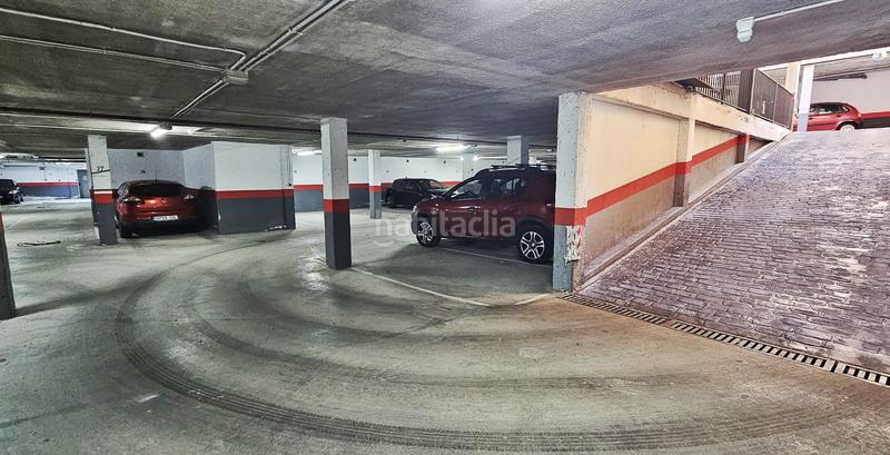 Foto 6846d2a7-d31d-4487-bf2f-4bc7c704b5a9. Aparcament cotxe a Álamo (El)