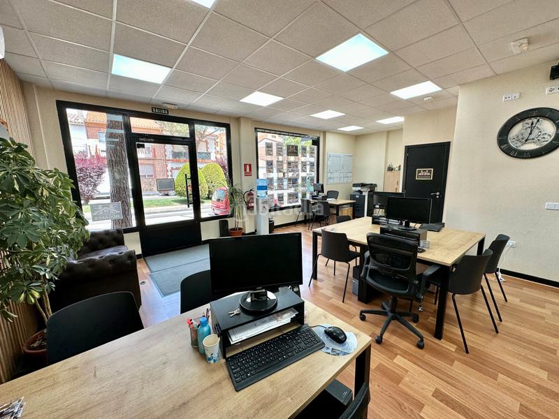 Foto c1c04884-e910-4dc0-bd54-941acd9fce71. Semi detached house with heating in Serranillos del Valle