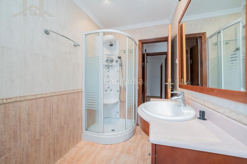 Foto 1d5d3c10-1ca8-44d4-8f79-d09b0b61509e. Casa adosada adosado en el álamo en Álamo (El)