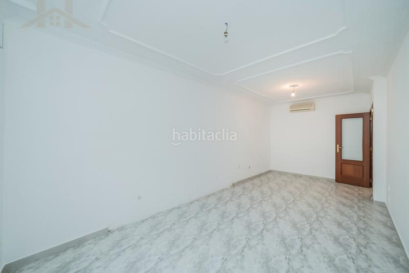 Foto e69082ff-6143-43bb-a42a-246b063e34cf. Casa adosada adosado en el álamo en Álamo (El)