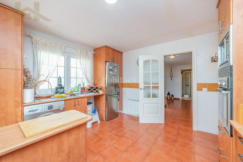 Foto 2cd6b5d3-8e8a-49d8-92a0-cc6fde3b46ac. Xalet amb calefacció aparcament piscina a Álamo (El)