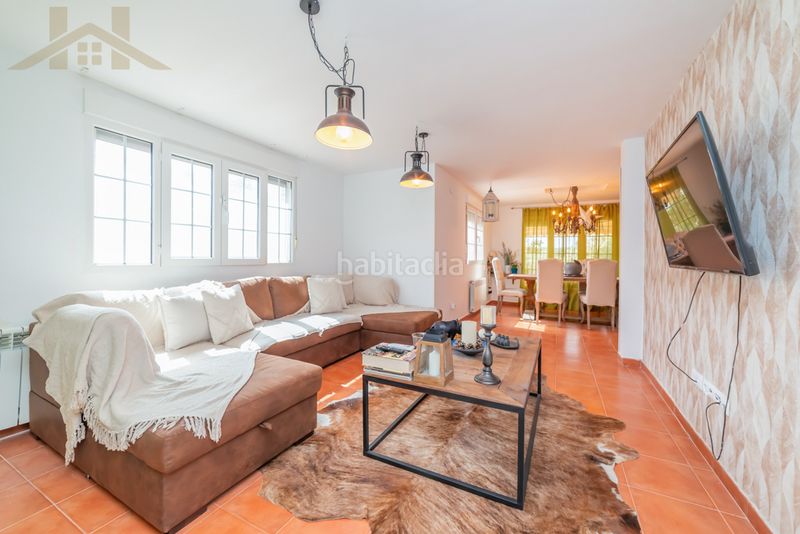 Foto 39e57907-52fb-4c9d-bcac-7f1bbf5b86d9. Xalet amb calefacció aparcament piscina a Álamo (El)