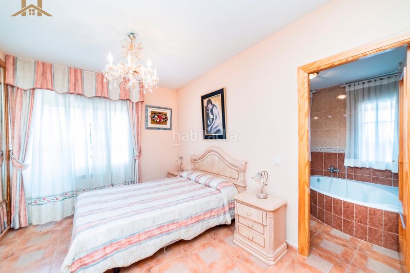 Foto b9b92aad-5859-45b0-a180-607dafffa0d5. Xalet amb xemeneia calefacció aparcament a Álamo (El)