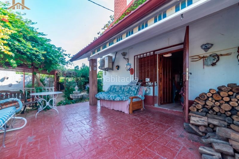 Foto fa454c24-920c-49f5-911b-c79105d33e29. Casa amb xemeneia calefacció aparcament piscina a Álamo (El)