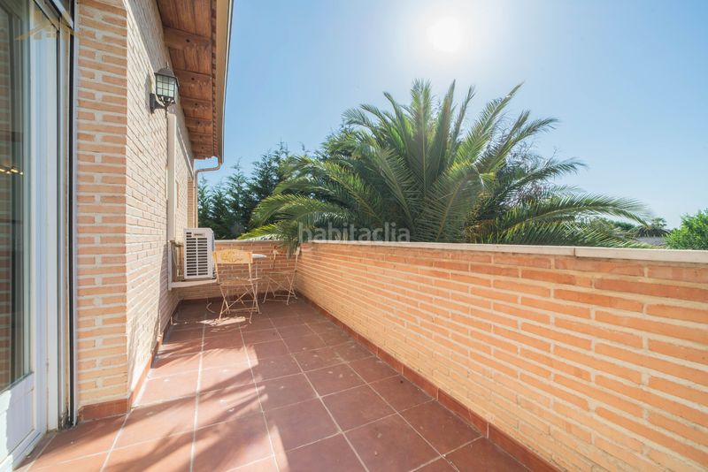 Foto 1d73ace1-c91a-4853-8c00-0f61eca46f22. Casa aparellada amb xemeneia calefacció aparcament piscina a Carranque