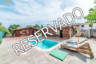 Chalet in Carranque. Estupendo chalet independiente 570m²