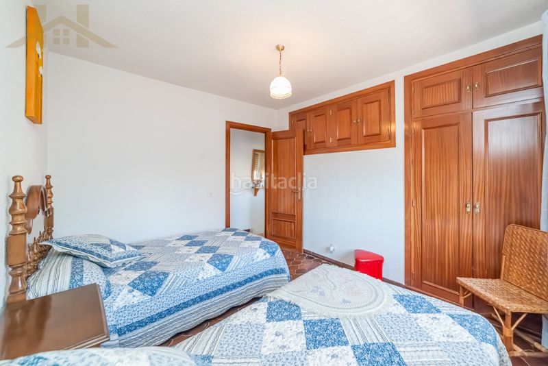 Foto a92c9a5e-a1a9-4d3e-9a71-4b656a91ce68. Xalet amb xemeneia a Álamo (El)