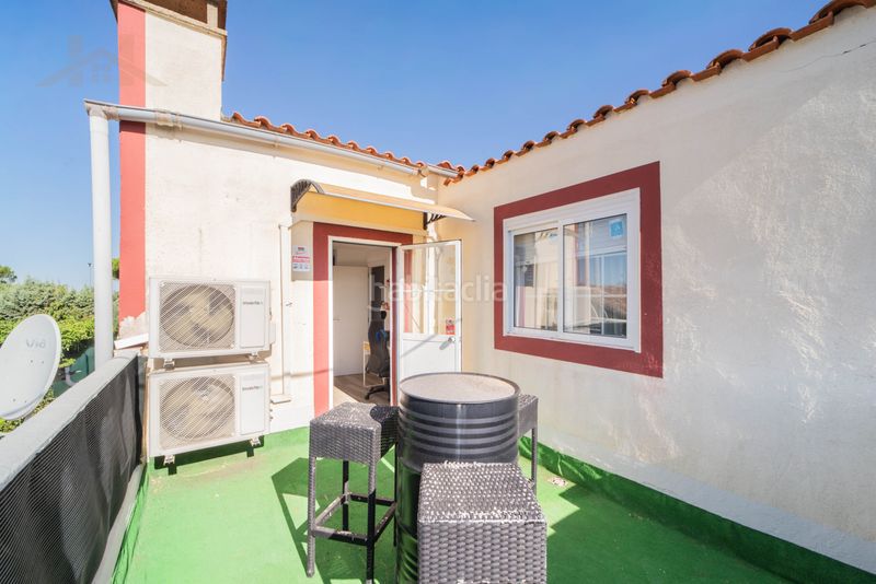 Foto a4cf2db6-9e21-41c7-80e2-bb294d8ea355. Casa amb xemeneia calefacció aparcament piscina a Batres
