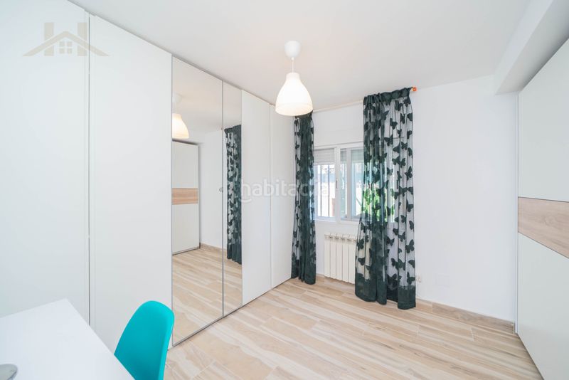 Foto f4b865bd-7308-4257-be65-9ec937a69382. Casa amb xemeneia calefacció aparcament piscina a Batres