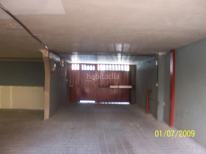 Foto 6d0f2d0a-8b7c-48d3-b31f-3cffa1a036f5. Location parking voiture dans calle del lago constanza 16 dans Madrid