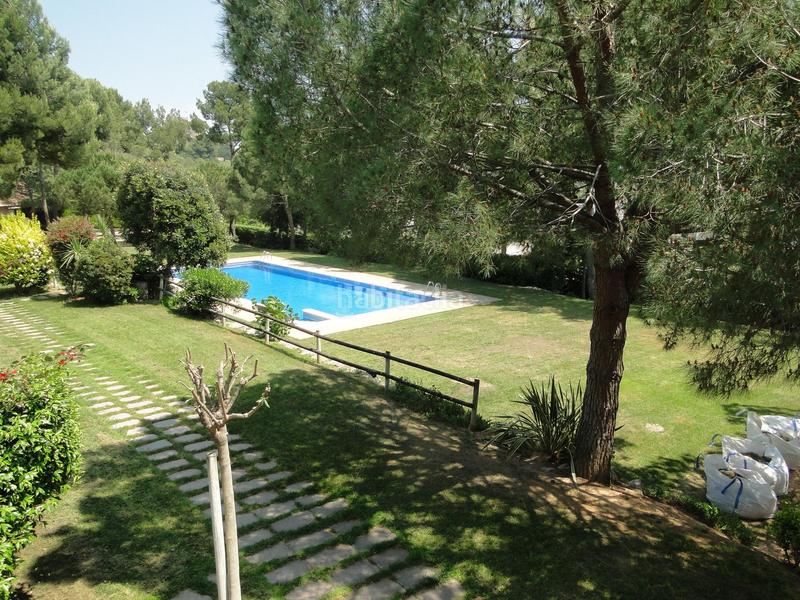 Foto df3aad3a-16da-47af-bc6d-72a5c2e7af36. Maison jumelée avec chauffage parking piscine dans Can Roca Castelldefels