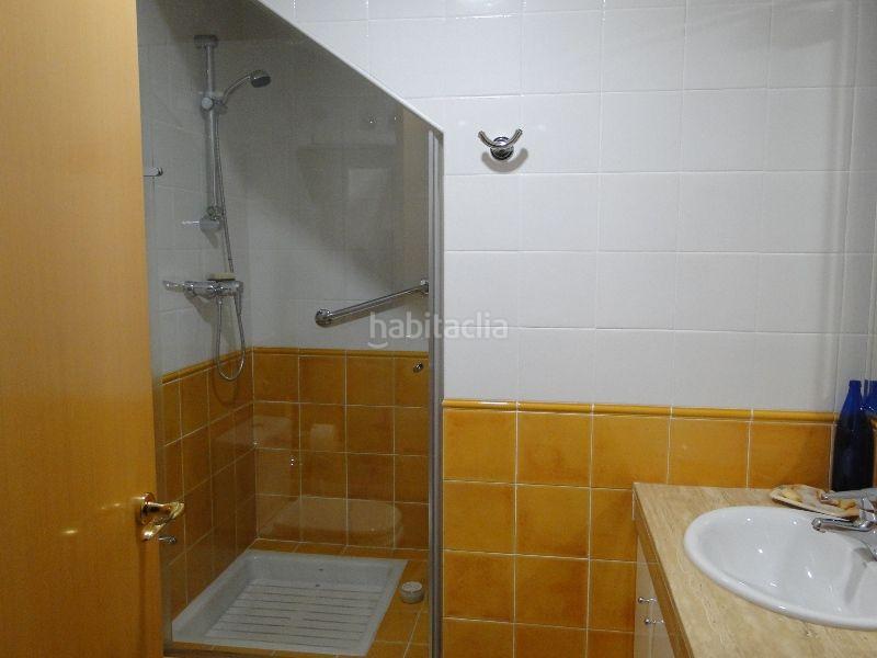 Foto e18609d5-f501-4bfc-a2a9-a3f1adc861f3. Maison jumelée avec chauffage parking piscine dans Can Roca Castelldefels