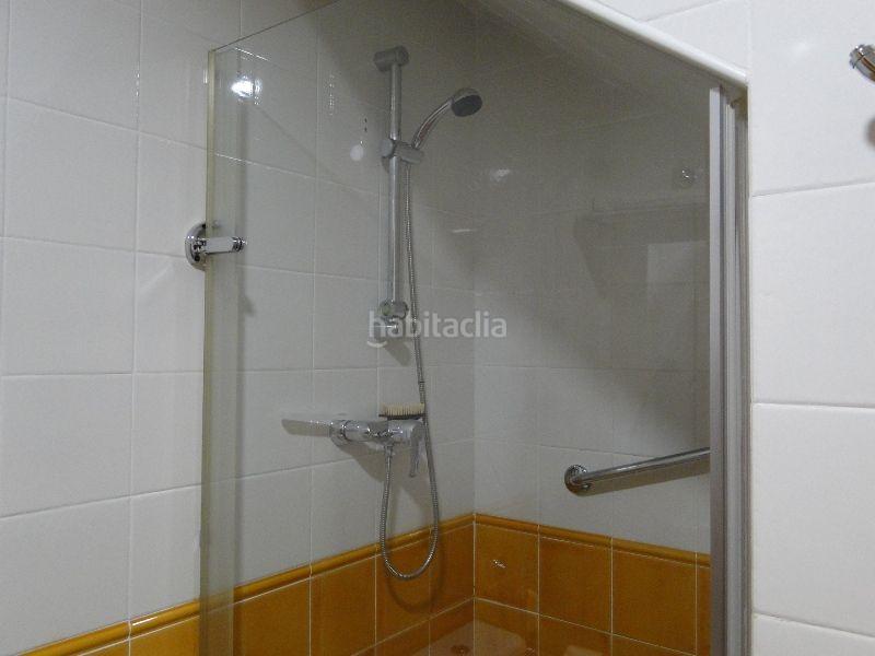 Foto e6ddadaa-6636-4cad-83dc-a11b58c8d52b. Maison jumelée avec chauffage parking piscine dans Can Roca Castelldefels